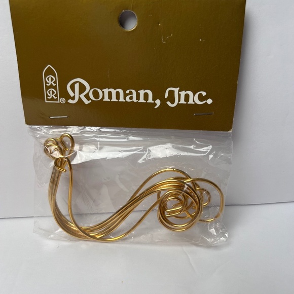 Roman Inc. Scroll S Decorative Ornament Hooks set of 6 - Picture 1 of 5